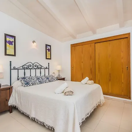 Pau By Sunvillas Mallorca Pollenca